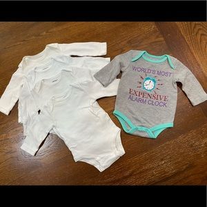 Long sleeve onesies for baby size 3M